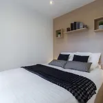 Haven Of Peace 1-Br Terrace With Sea View & Pool
